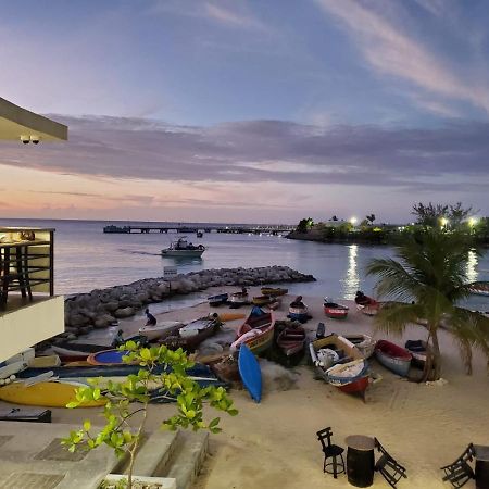Secluded Studio@Sky Castles, Columbus Heights, Ocho Rios Exterior photo